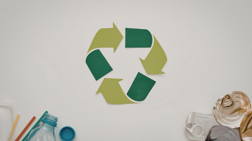 Plástico corrugado e economia circular: Como a expertise de Elias Assum Sabbag Junior impulsiona cadeias logísticas mais sustentáveis.