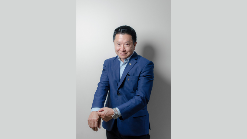 Dr. Milton Seigi Hayashi desmistifica informações e traz fatos essenciais para quem considera fazer otoplastia.